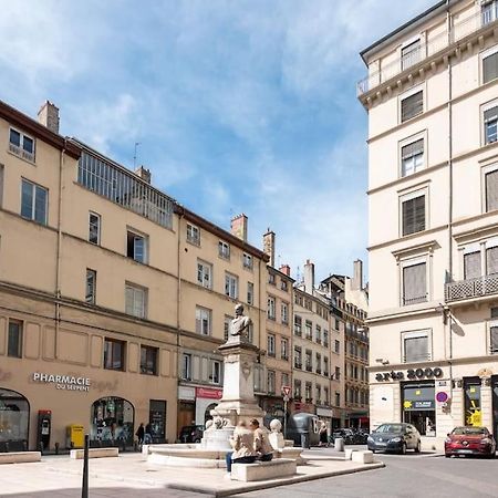 Charmant Studio Hyper-Centre Lyon Exterior photo